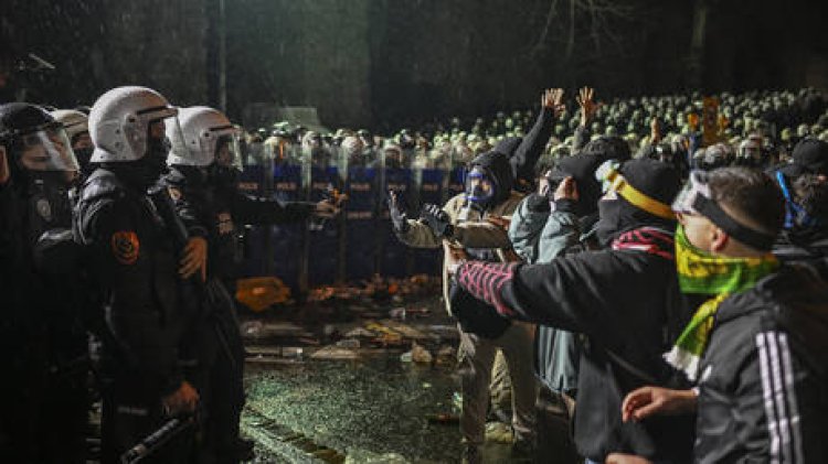 Riot Officers Break Up Protest in Istanbul