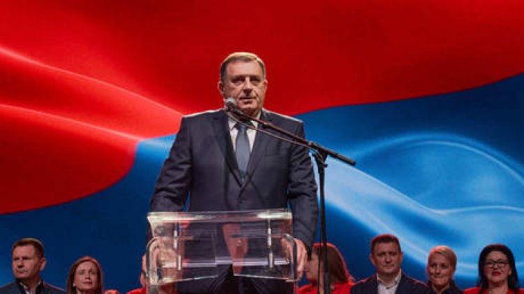 Media Reports: Interpol Contemplating Arrest Warrants for Serb Leaders