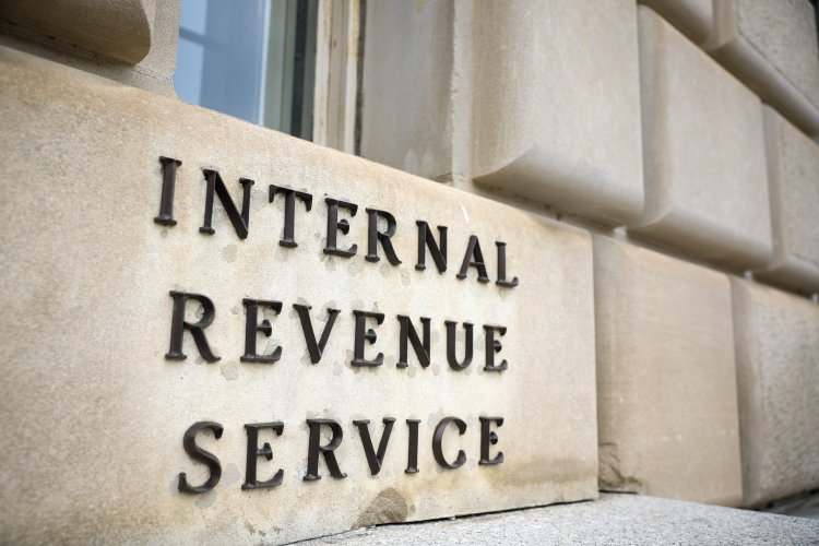IRS consents to provide tax information to immigration officials