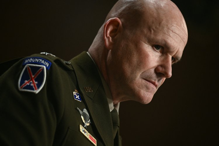 Senior commander cautions, potentially opposing Pentagon views, that US forces ought to remain in Europe
