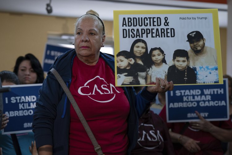 Supreme Court orders Trump administration to 'facilitate' the return of mistakenly deported man to El Salvador
