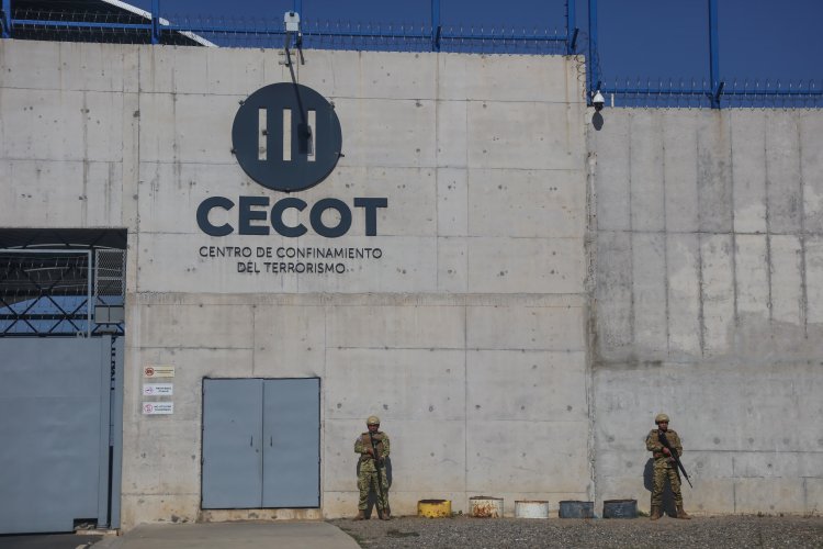 Trump administration reports man mistakenly deported is residing in an El Salvador prison