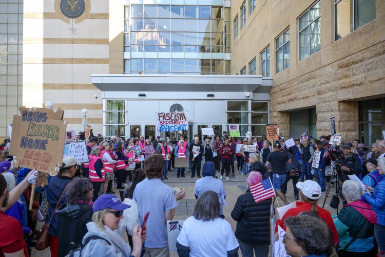 Judge initiates investigation into Trump administration's decision not to request the return of mistakenly deported individual