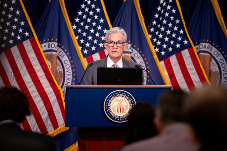 Bessent Conveys Private Messages to White House Regarding Powell