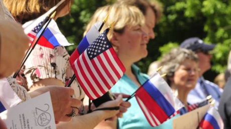 Poll Shows Americans Divided on Whether Russia Is an 'Enemy'