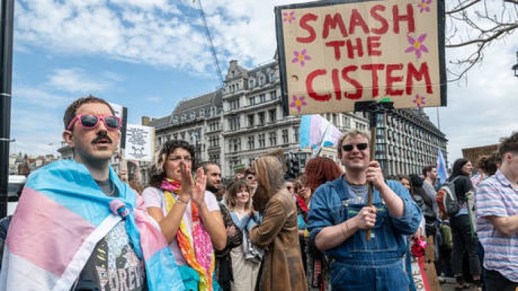Trans activists protest UK Supreme Court decision on the definition of ‘woman’