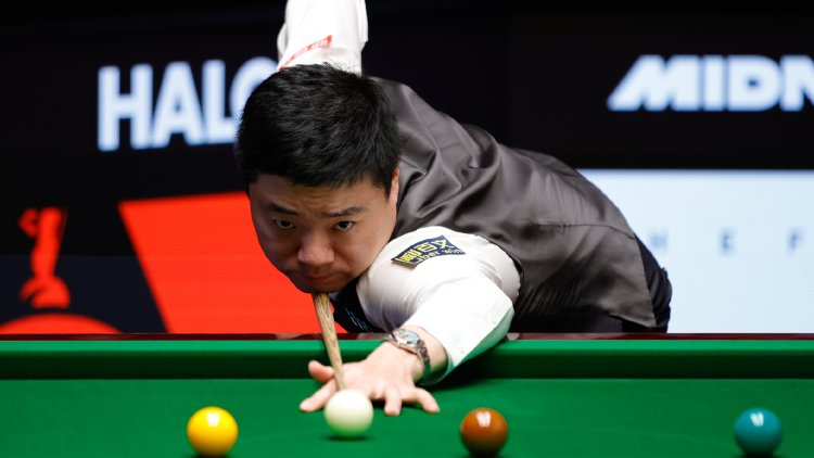 Ding Triumphs Over Surety with a 10-7 Score, Advances to Last 16 in World Snooker Championship