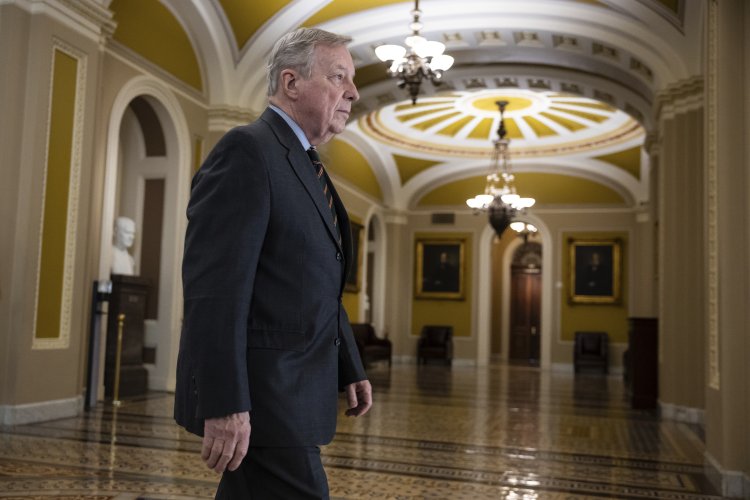 Durbin's Parting Contribution to Democrats: A Dignified Departure
