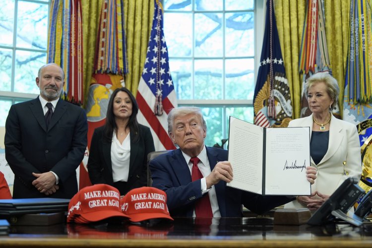 Trump directs overhaul of school discipline policies, college accreditation, and funding mechanisms