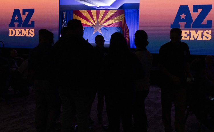 Dems Worry About Consequences of Arizona Breakdown