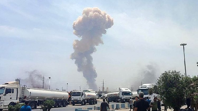 Iran's port explosion results in at least 25 deaths, 800 injuries