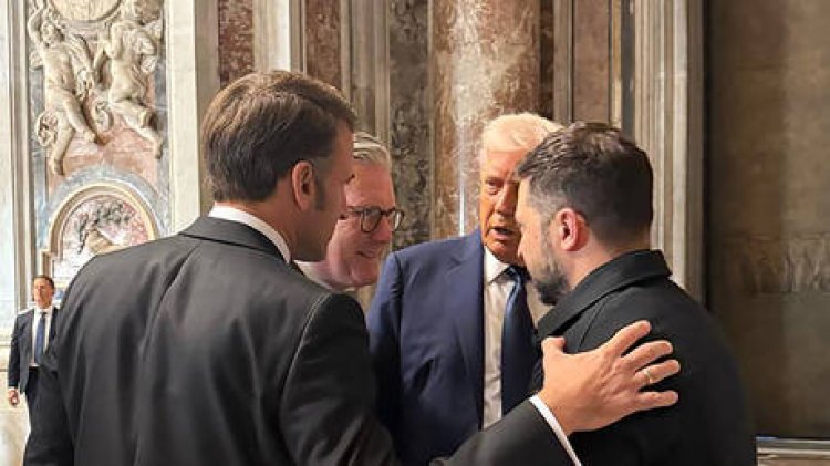 Lip reader discloses Trump's request to Macron at the Vatican
