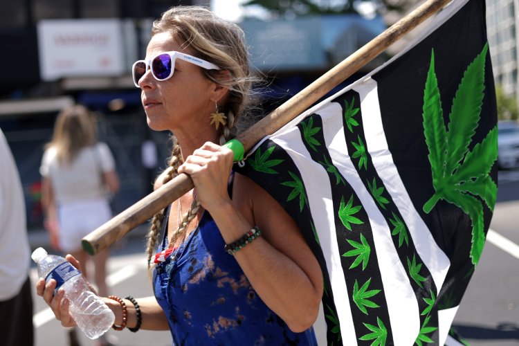 Trump’s Polarizing US Attorney Targets Medical Marijuana